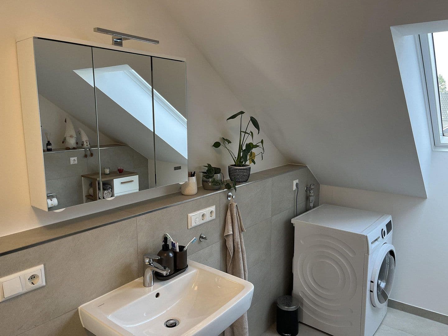 Pronájem bytu 2+1 82 m², Seevetal, Dolní Sasko Pronájem bytu 2+1 82 m², Seevetal, Dolní Sasko