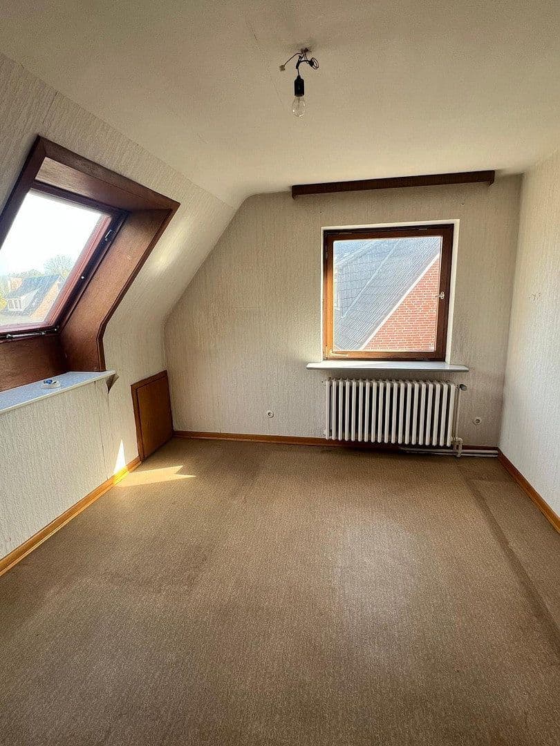 Prodej domu 198 m², pozemek 698 m², Bad Oldesloe, Šlesvicko-Holštýnsko Prodej domu 198 m², pozemek 698 m², Bad Oldesloe, Šlesvicko-Holštýnsko
