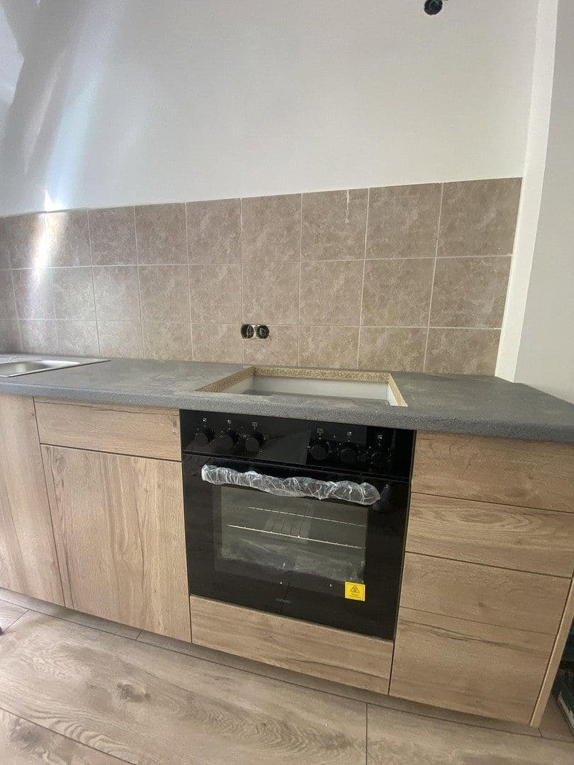 Pronájem bytu 2+1 58 m², Spenglerstraße 3, Nürnberg, Bavorsko Pronájem bytu 2+1 58 m², Spenglerstraße 3, Nürnberg, Bavorsko