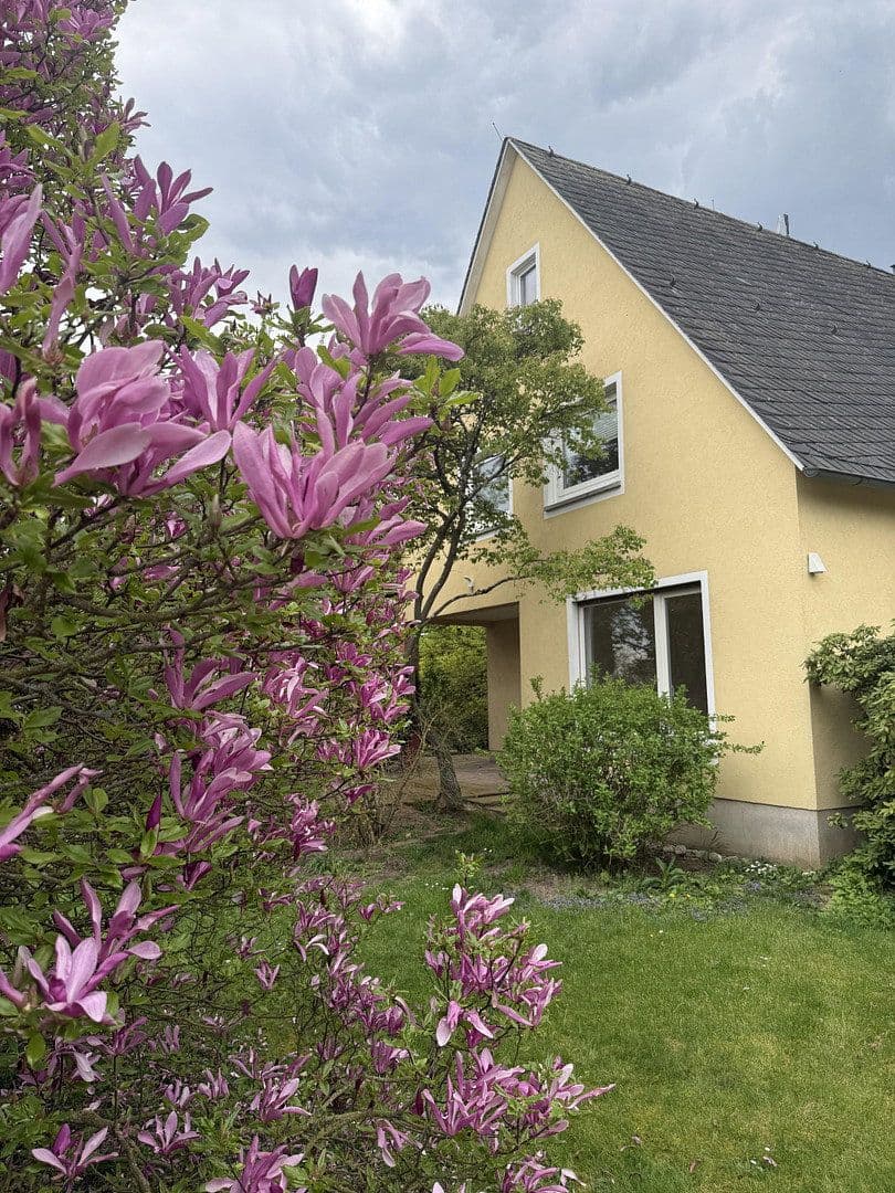 Prodej domu 195 m², pozemek 788 m², Bad Homburg vor der Höhe, Hessen Prodej domu 195 m², pozemek 788 m², Bad Homburg vor der Höhe, Hessen