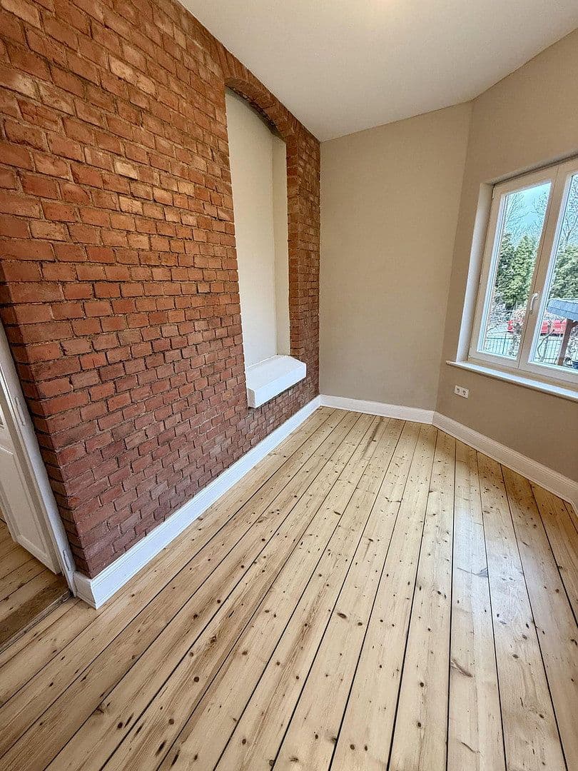 Prodej domu 335 m², pozemek 481 m², Sohnreystraße 17, Northeim, Dolní Sasko Prodej domu 335 m², pozemek 481 m², Sohnreystraße 17, Northeim, Dolní Sasko
