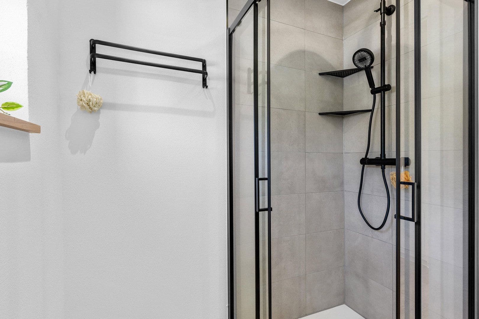 Pronájem bytu 3+1 72 m², Selbitz, Bavorsko Pronájem bytu 3+1 72 m², Selbitz, Bavorsko