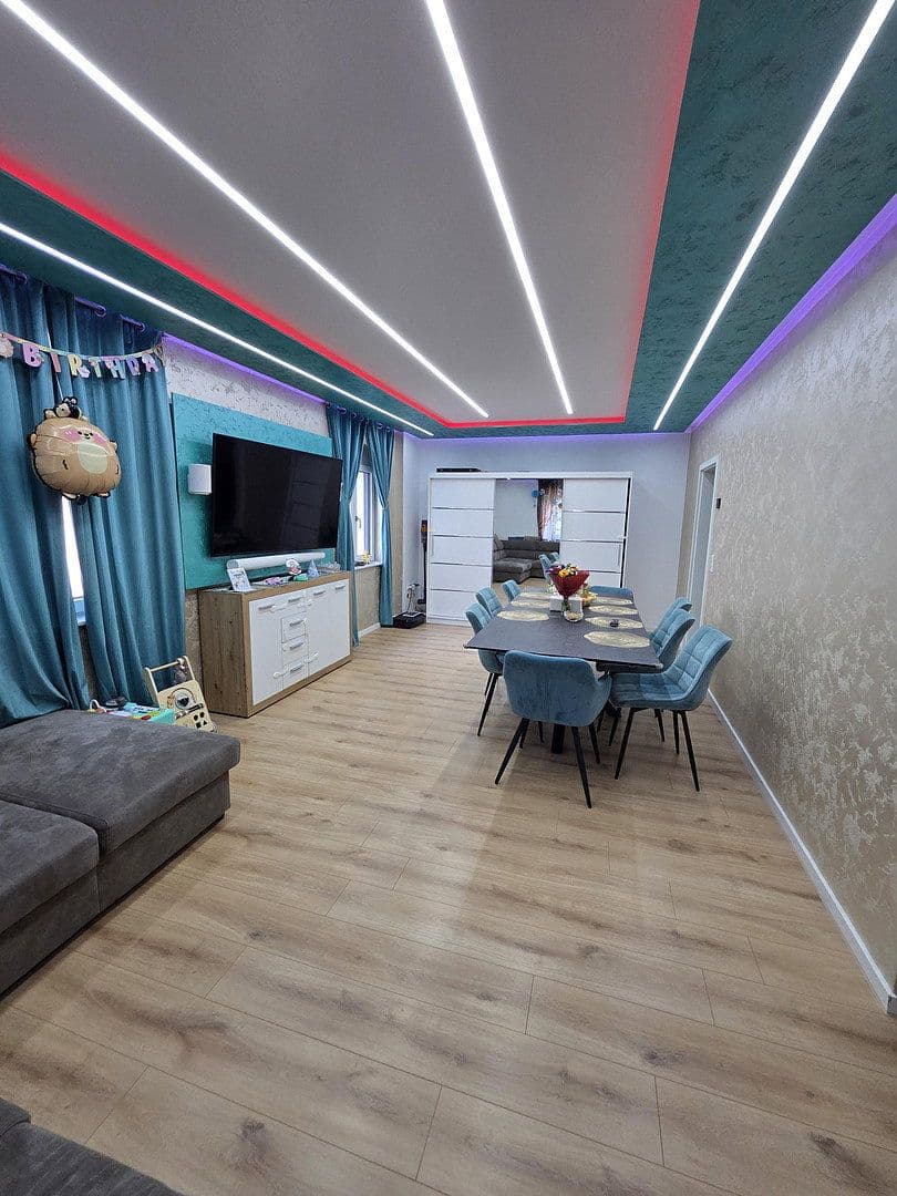 Prodej domu 120 m², pozemek 365 m², Schutzenstrasse, 21/1, Niefern-Öschelbronn, Bádensko-Württembersko Prodej domu 120 m², pozemek 365 m², Schutzenstrasse, 21/1, Niefern-Öschelbronn, Bádensko-Württembersko