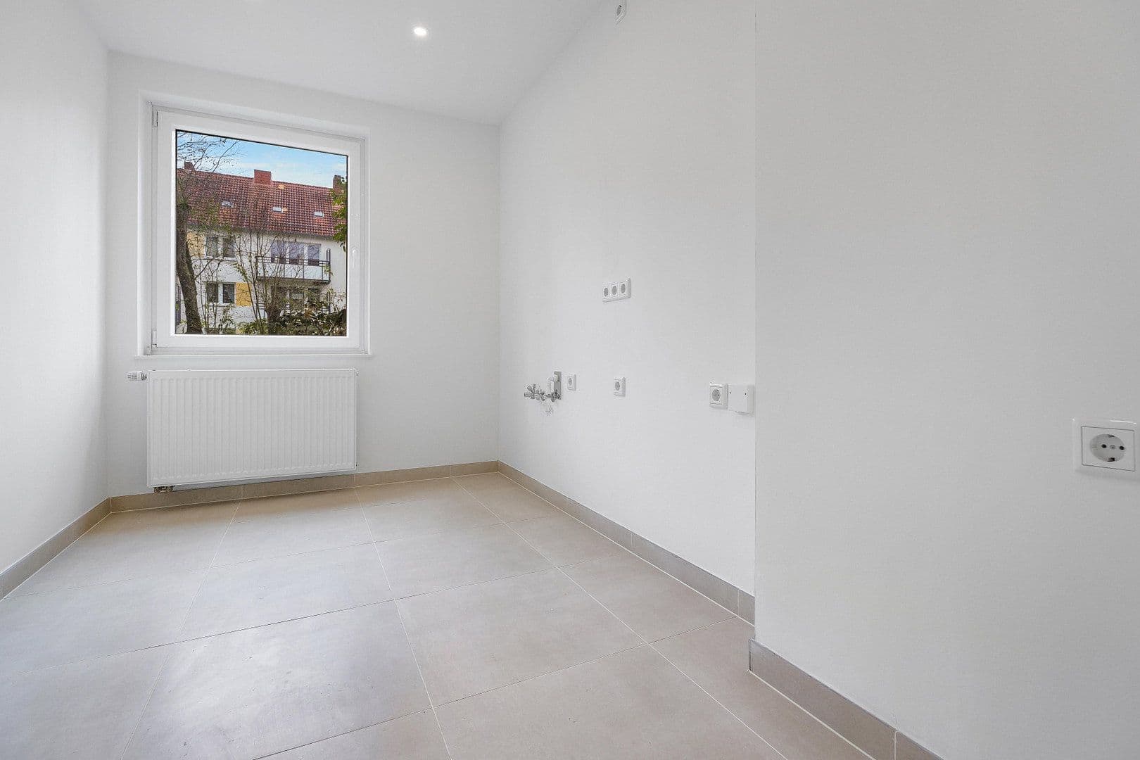 Pronájem bytu 3+1 64 m², Bremen, Bremen Pronájem bytu 3+1 64 m², Bremen, Bremen