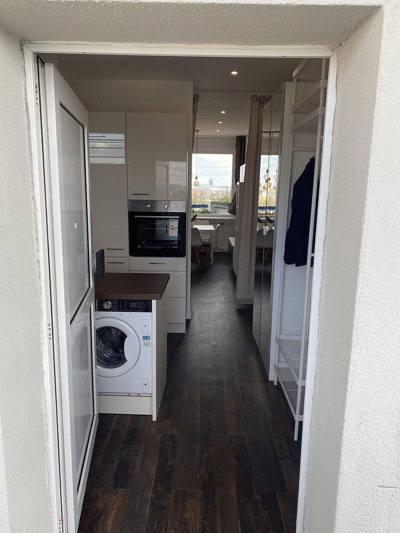 Pronájem bytu 1+1 42 m², Hubertusallee 6, Berlin, Berlín Pronájem bytu 1+1 42 m², Hubertusallee 6, Berlin, Berlín