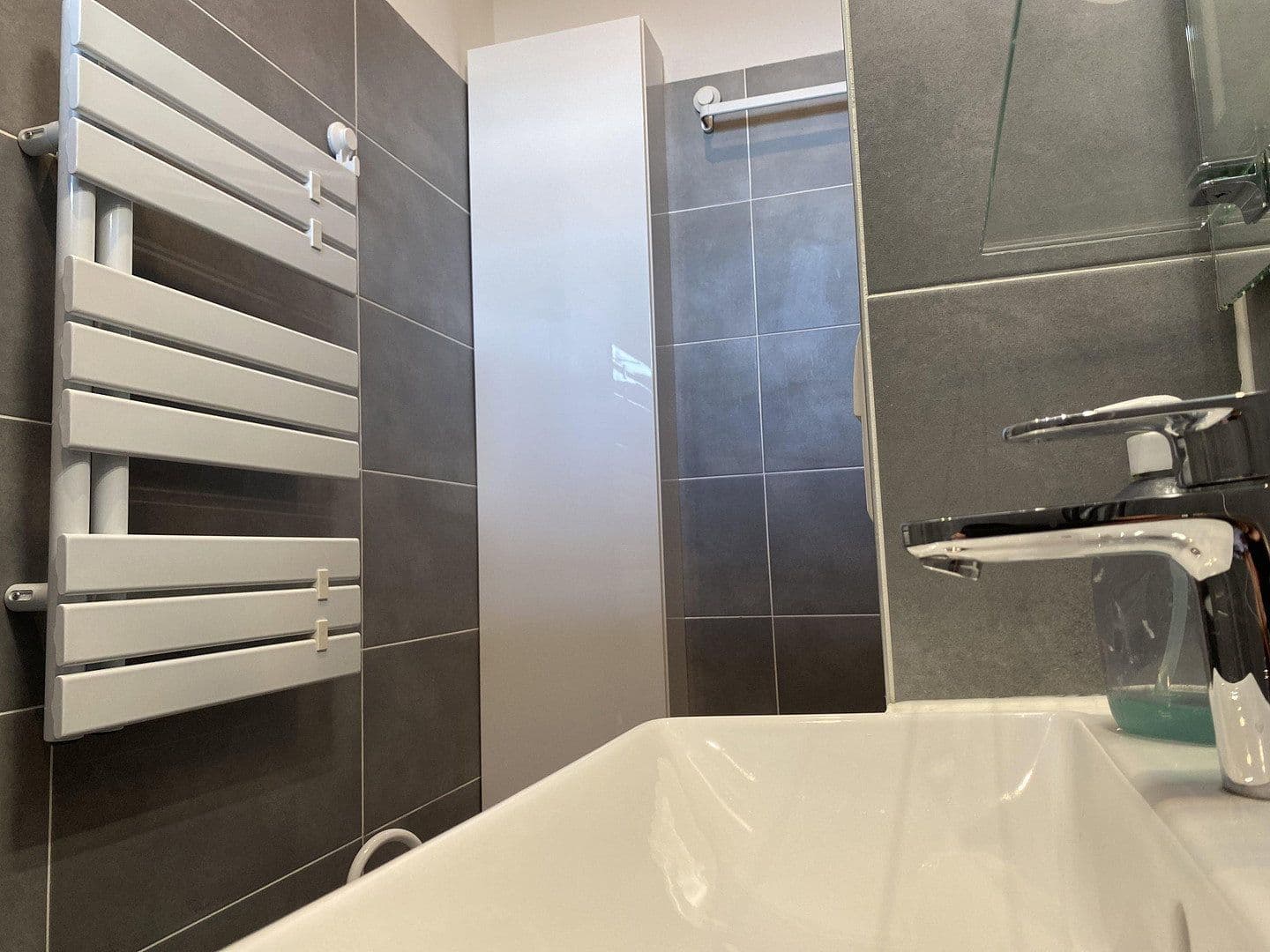 Pronájem bytu 1+1 42 m², Hubertusallee 6, Berlin, Berlín Pronájem bytu 1+1 42 m², Hubertusallee 6, Berlin, Berlín