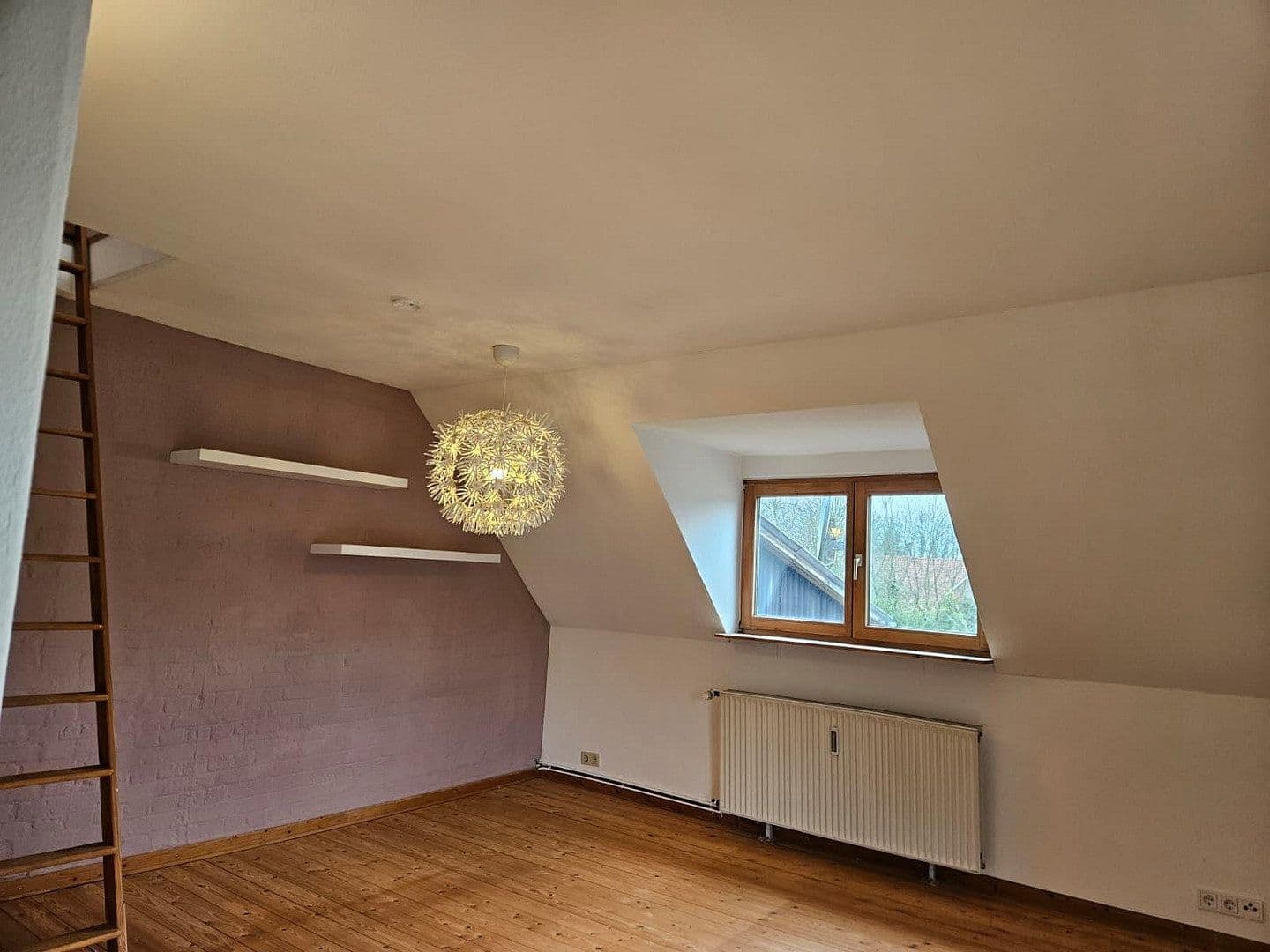 Pronájem bytu 3+1 54 m², Dorfstraße 25, Moisburg, Dolní Sasko Pronájem bytu 3+1 54 m², Dorfstraße 25, Moisburg, Dolní Sasko