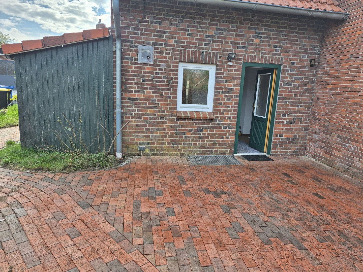 Pronájem bytu 3+1 54 m², Dorfstraße 25, Moisburg, Dolní Sasko Pronájem bytu 3+1 54 m², Dorfstraße 25, Moisburg, Dolní Sasko