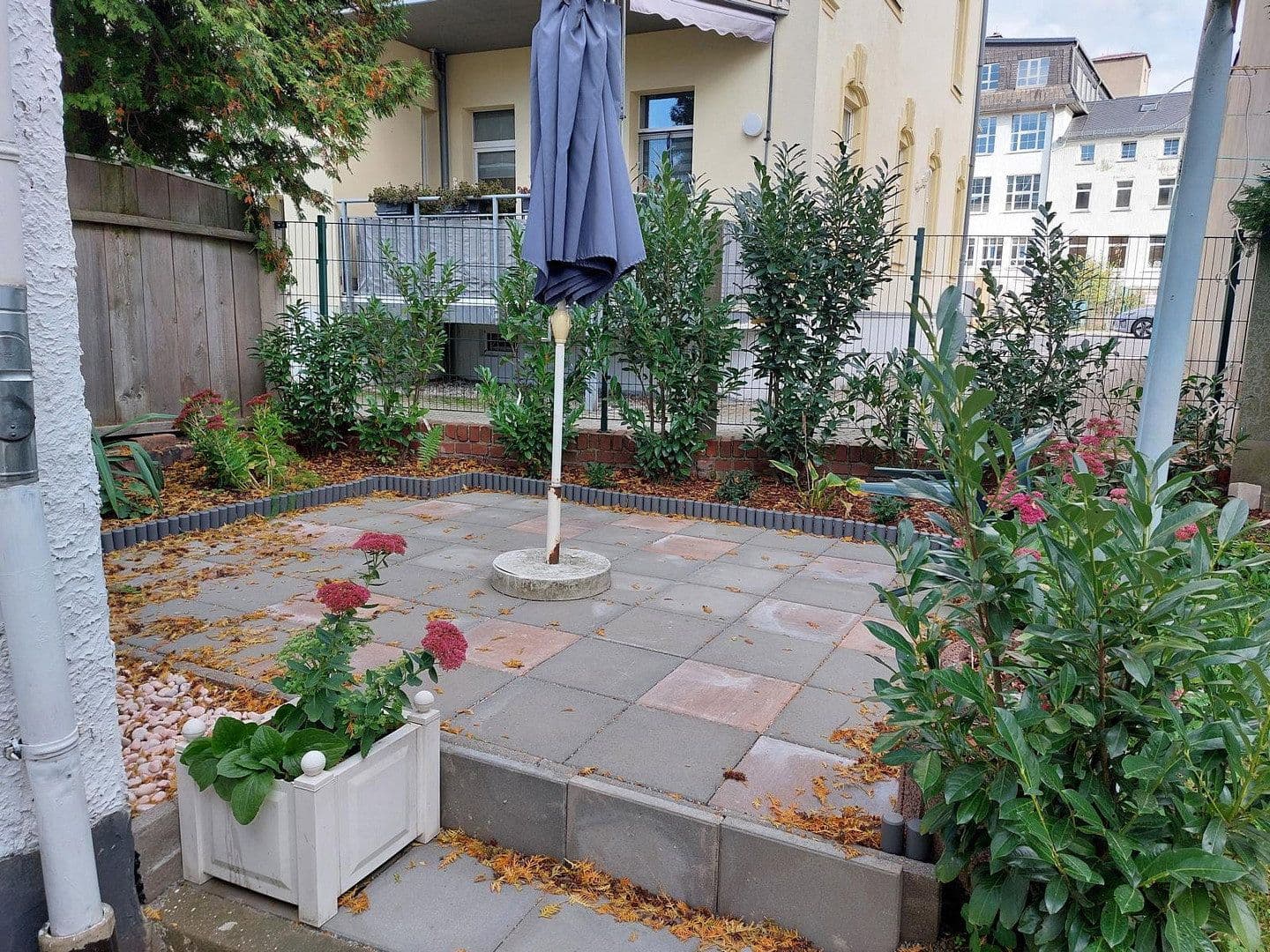 Pronájem domu 77 m², pozemek 200 m², Chemnitzer Str. 15, Limbach-Oberfrohna, Sasko Pronájem domu 77 m², pozemek 200 m², Chemnitzer Str. 15, Limbach-Oberfrohna, Sasko