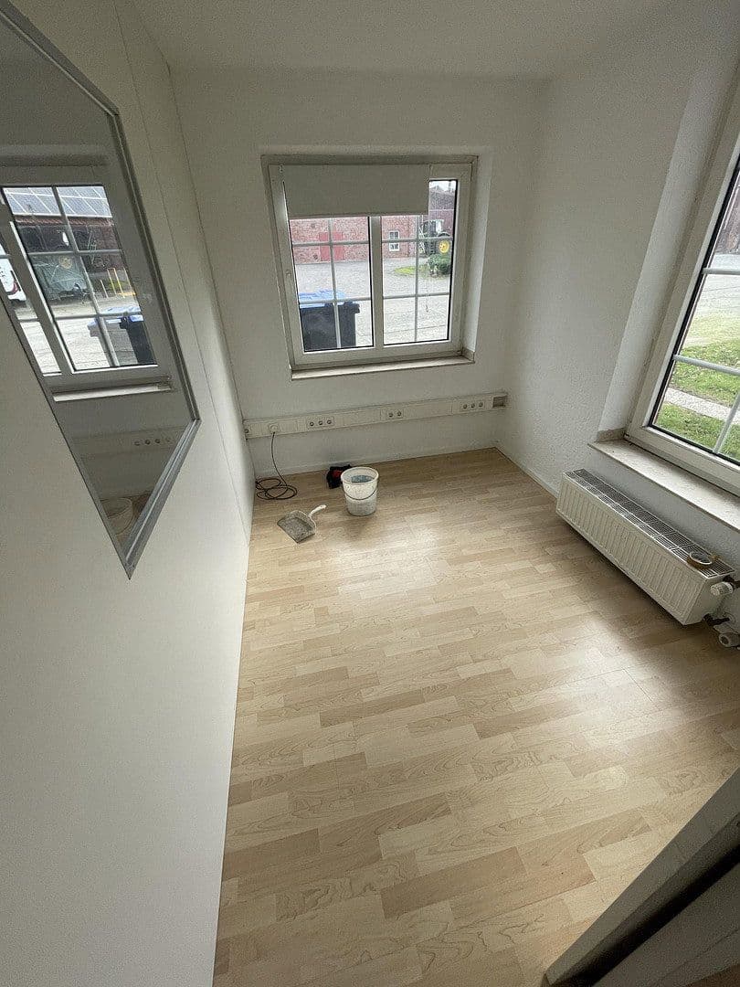 Pronájem nebytového prostoru 660 m², Hennewich 21, Rosendahl, Severní Porýní-Vestfálsko Pronájem nebytového prostoru 660 m², Hennewich 21, Rosendahl, Severní Porýní-Vestfálsko