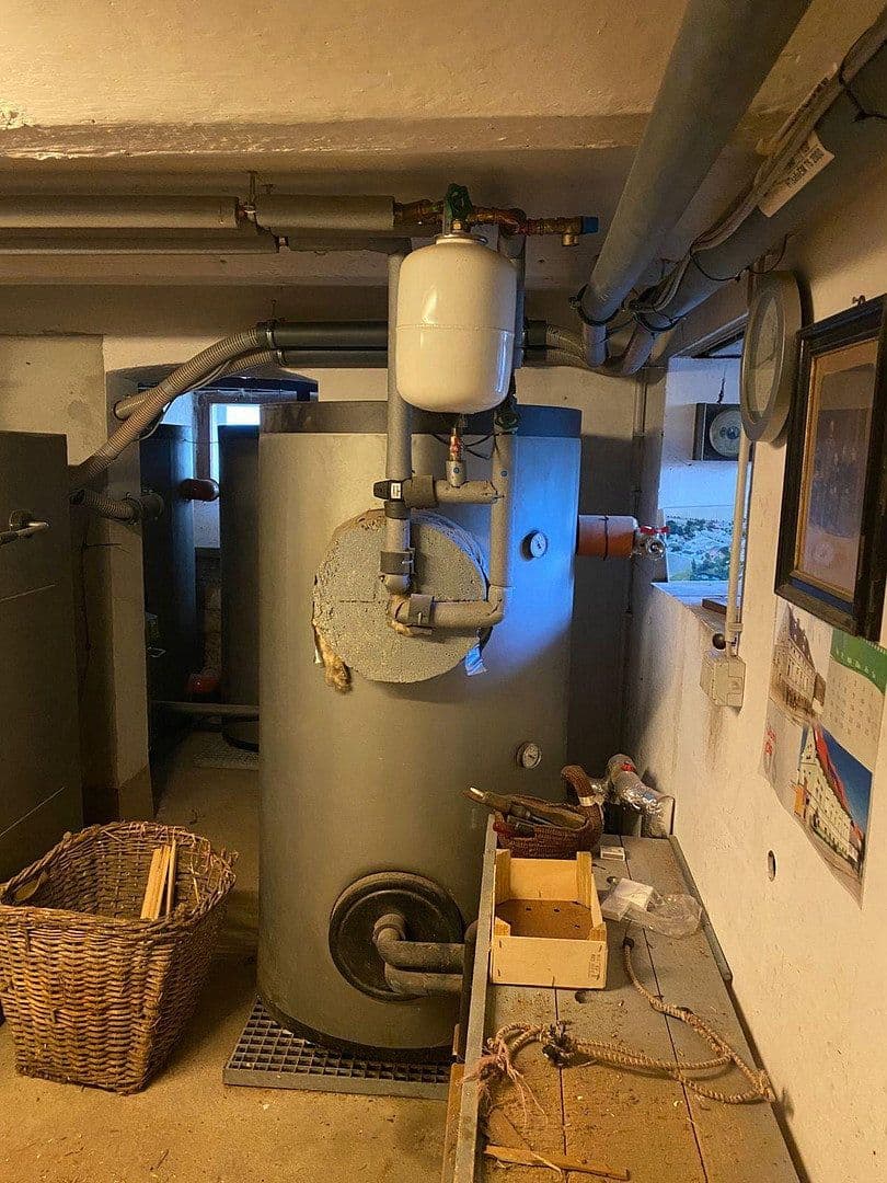 Prodej domu 260 m², pozemek 3.290 m², Nienburg (Saale), Sasko-Anhaltsko Prodej domu 260 m², pozemek 3.290 m², Nienburg (Saale), Sasko-Anhaltsko