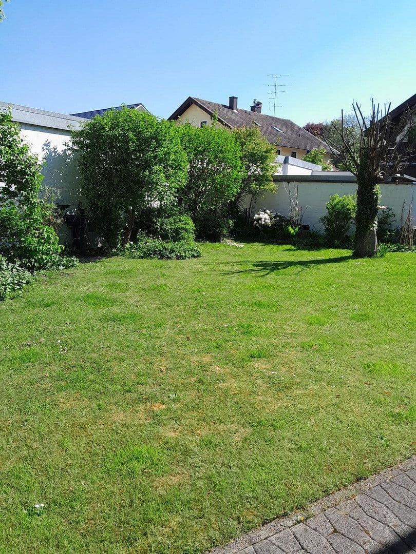 Prodej domu 140 m², pozemek 170 m², München, Bavorsko Prodej domu 140 m², pozemek 170 m², München, Bavorsko