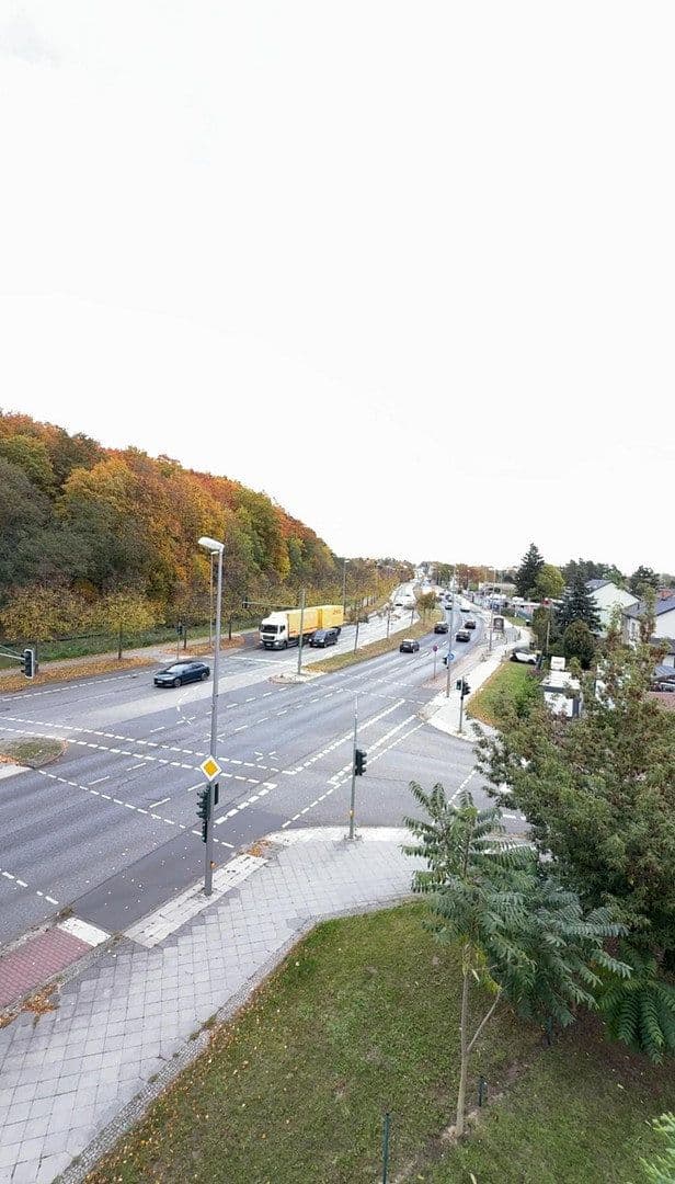 Pronájem bytu 3+1 60 m², Alt-Biesdorf 49, Berlin, Berlín Pronájem bytu 3+1 60 m², Alt-Biesdorf 49, Berlin, Berlín