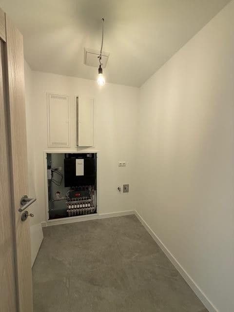 Pronájem bytu 3+1 60 m², Alt-Biesdorf 49, Berlin, Berlín Pronájem bytu 3+1 60 m², Alt-Biesdorf 49, Berlin, Berlín