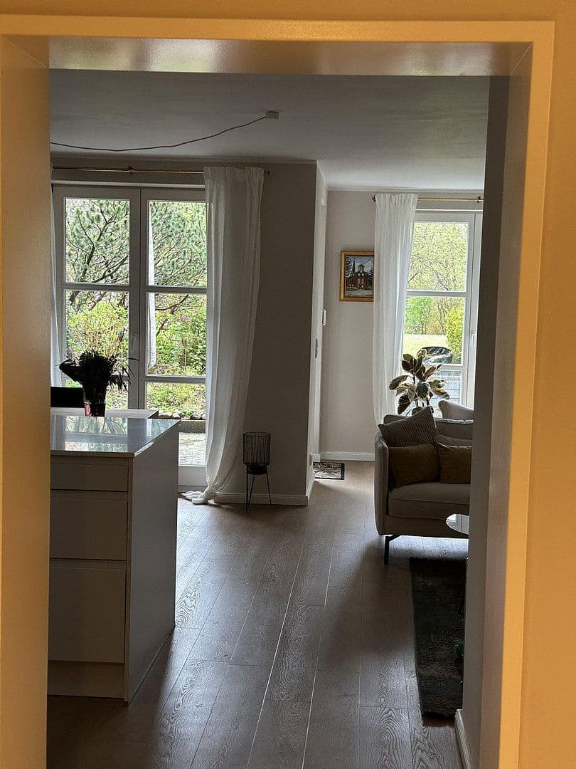 Pronájem bytu 3+1 118 m², Rellingen, Šlesvicko-Holštýnsko Pronájem bytu 3+1 118 m², Rellingen, Šlesvicko-Holštýnsko