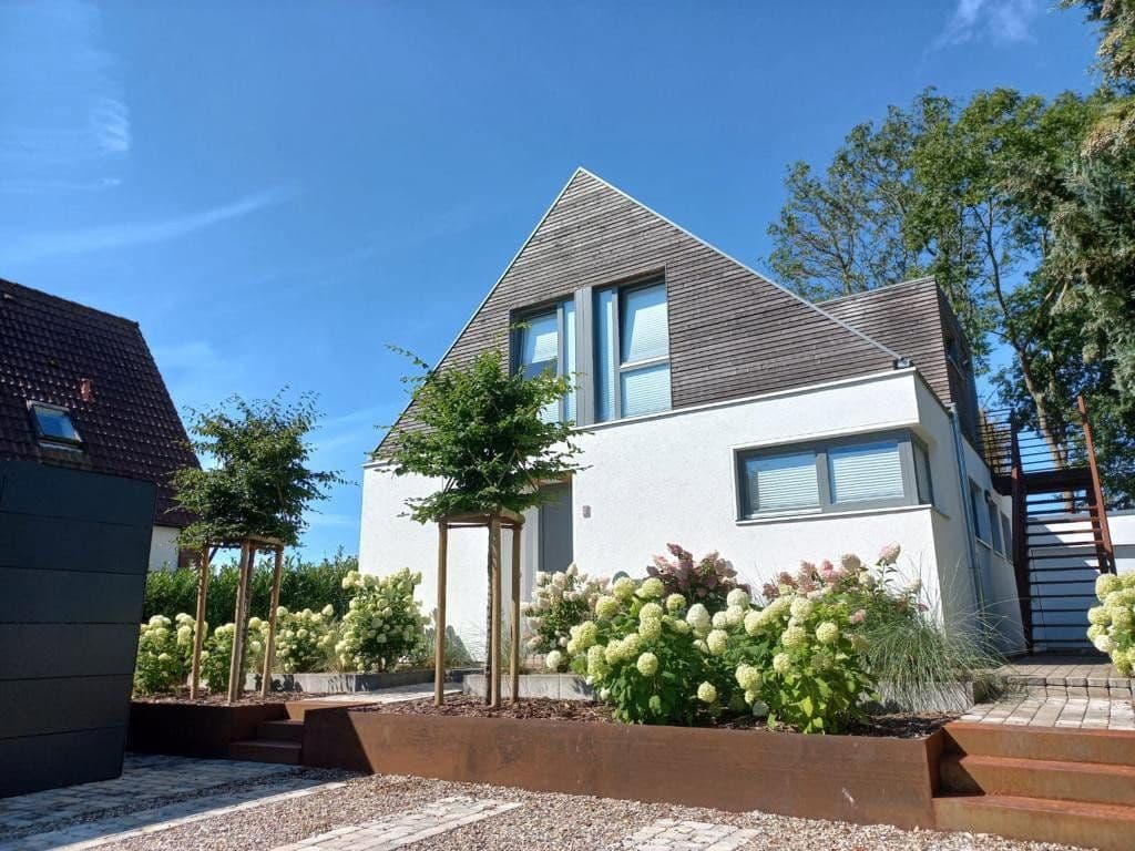 Pronájem bytu 3+1 90 m², Posener Straße 8, Timmendorfer Strand, Šlesvicko-Holštýnsko Pronájem bytu 3+1 90 m², Posener Straße 8, Timmendorfer Strand, Šlesvicko-Holštýnsko