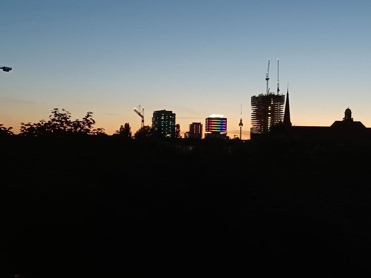 Pronájem bytu 1+1 31 m², Bossestr. 7m, Berlin, Berlín Pronájem bytu 1+1 31 m², Bossestr. 7m, Berlin, Berlín