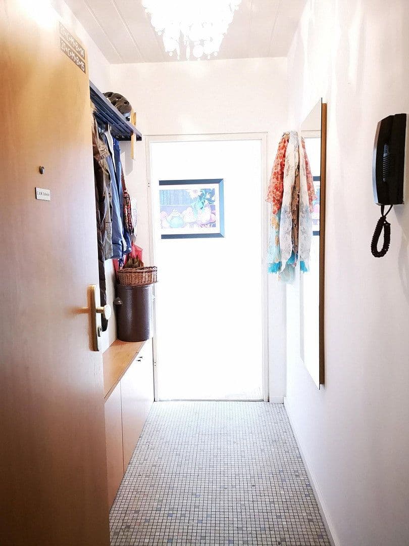 Prodej bytu 4+kk 89 m², Europaring 9, Köln, Severní Porýní-Vestfálsko Prodej bytu 4+kk 89 m², Europaring 9, Köln, Severní Porýní-Vestfálsko