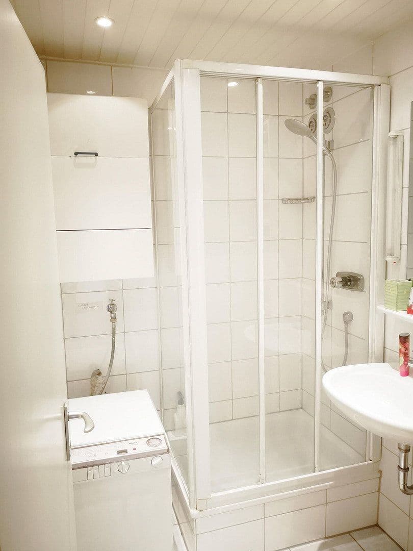 Prodej bytu 4+kk 89 m², Europaring 9, Köln, Severní Porýní-Vestfálsko Prodej bytu 4+kk 89 m², Europaring 9, Köln, Severní Porýní-Vestfálsko