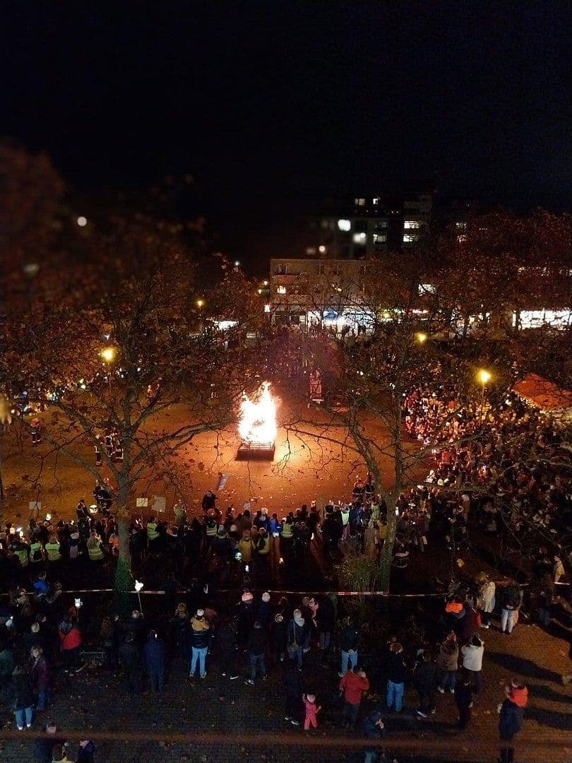 Prodej bytu 4+kk 89 m², Europaring 9, Köln, Severní Porýní-Vestfálsko Prodej bytu 4+kk 89 m², Europaring 9, Köln, Severní Porýní-Vestfálsko