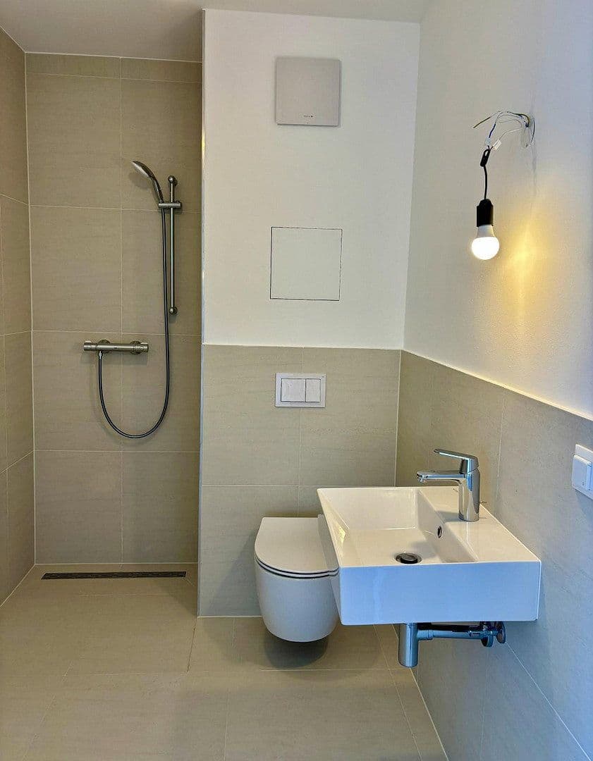 Pronájem bytu 2+1 41 m², Feldkellergasse 16, Wien, Wien Pronájem bytu 2+1 41 m², Feldkellergasse 16, Wien, Wien