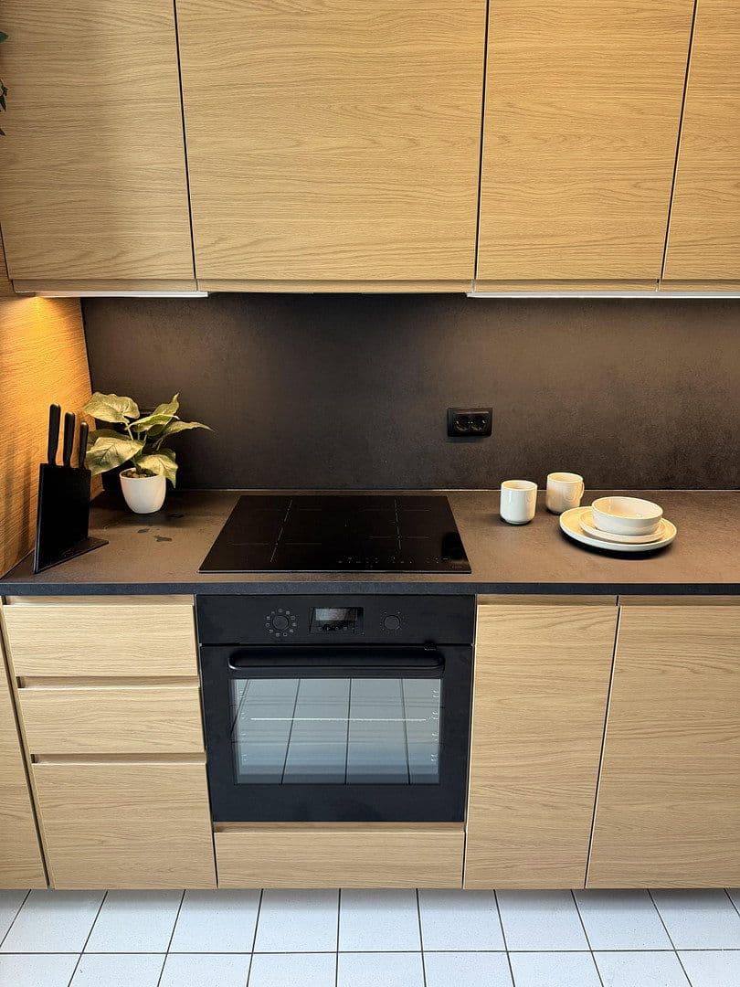 Pronájem bytu 2+1 58 m², Bahnhofstraße 3, Berlin, Berlín Pronájem bytu 2+1 58 m², Bahnhofstraße 3, Berlin, Berlín