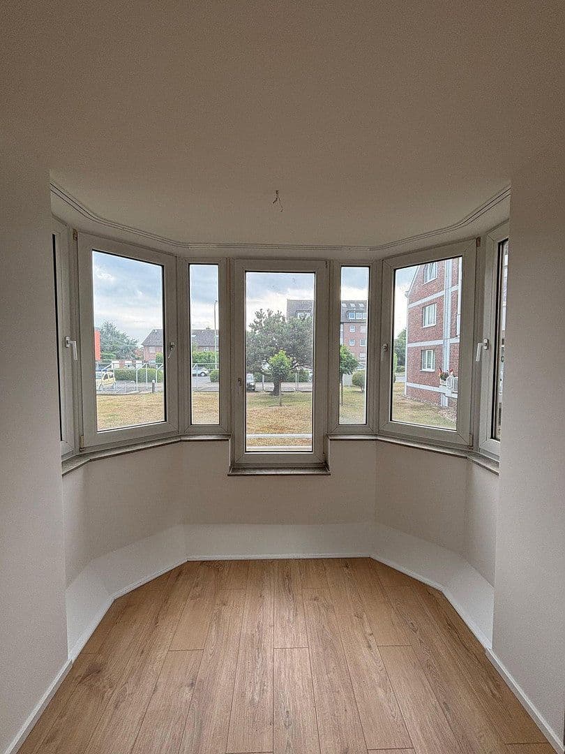 Pronájem bytu 1+1 34 m², Kaarster Straße 230C, Neuss, Severní Porýní-Vestfálsko Pronájem bytu 1+1 34 m², Kaarster Straße 230C, Neuss, Severní Porýní-Vestfálsko