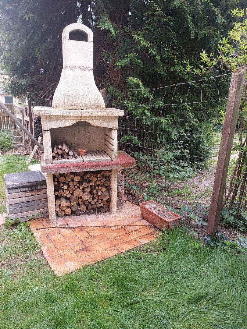 Prodej domu 155 m², pozemek 200 m², Stollberg/Erzgebirge, Sasko Prodej domu 155 m², pozemek 200 m², Stollberg/Erzgebirge, Sasko