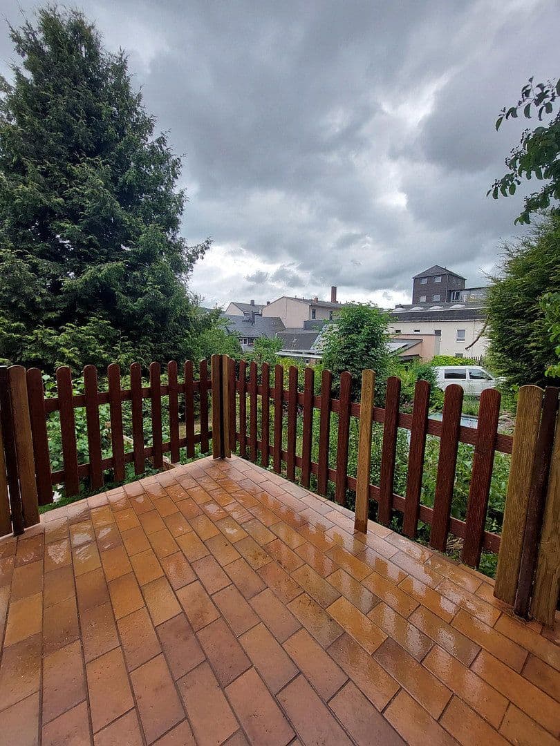 Prodej domu 155 m², pozemek 200 m², Stollberg/Erzgebirge, Sasko Prodej domu 155 m², pozemek 200 m², Stollberg/Erzgebirge, Sasko