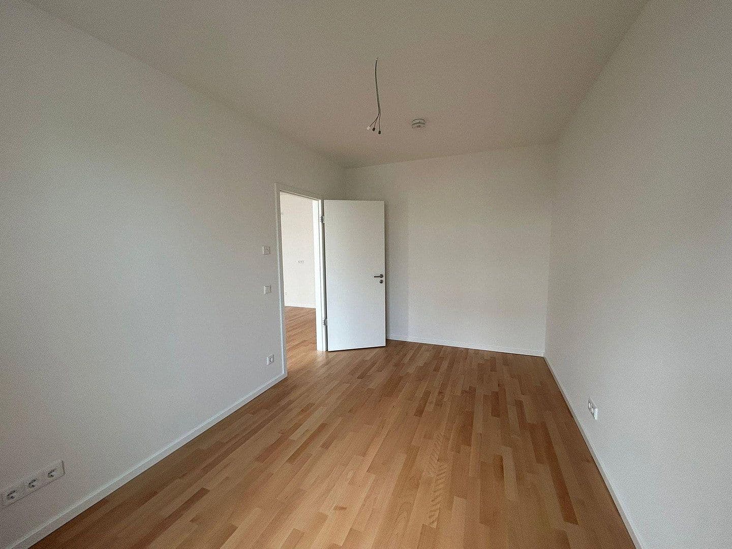 Pronájem bytu 2+1 60 m², Regattastraße 9, Berlin, Berlín Pronájem bytu 2+1 60 m², Regattastraße 9, Berlin, Berlín
