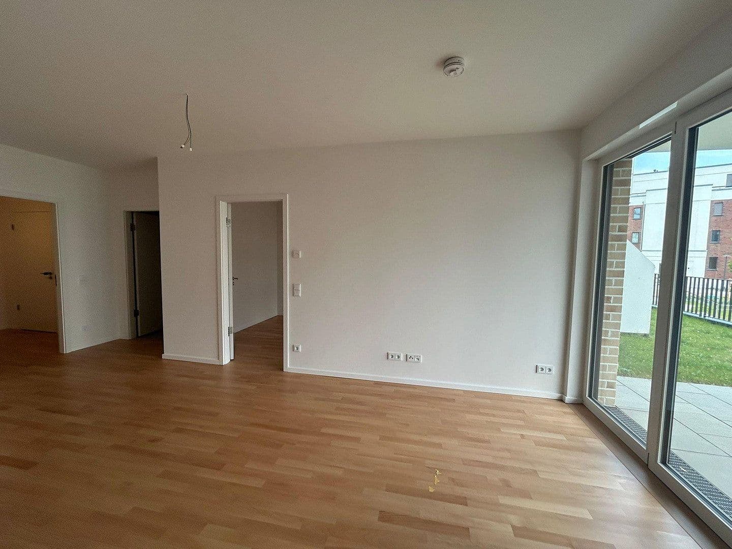 Pronájem bytu 2+1 60 m², Regattastraße 9, Berlin, Berlín Pronájem bytu 2+1 60 m², Regattastraße 9, Berlin, Berlín