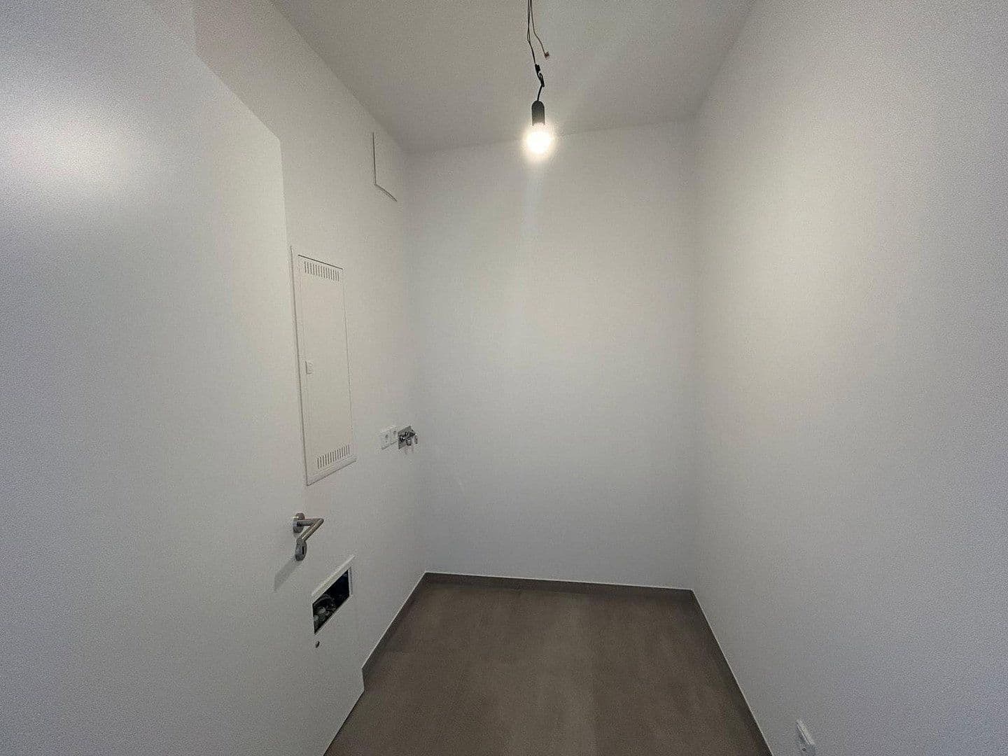 Pronájem bytu 2+1 60 m², Regattastraße 9, Berlin, Berlín Pronájem bytu 2+1 60 m², Regattastraße 9, Berlin, Berlín