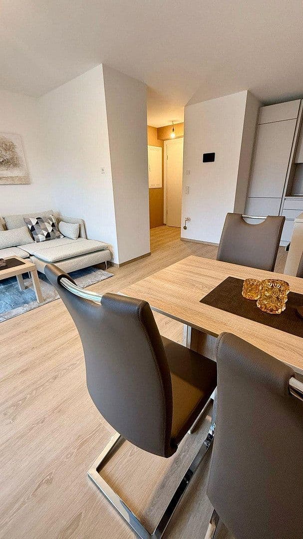 Pronájem bytu 1+kk 43 m², Langenzenn, Bavorsko Pronájem bytu 1+kk 43 m², Langenzenn, Bavorsko