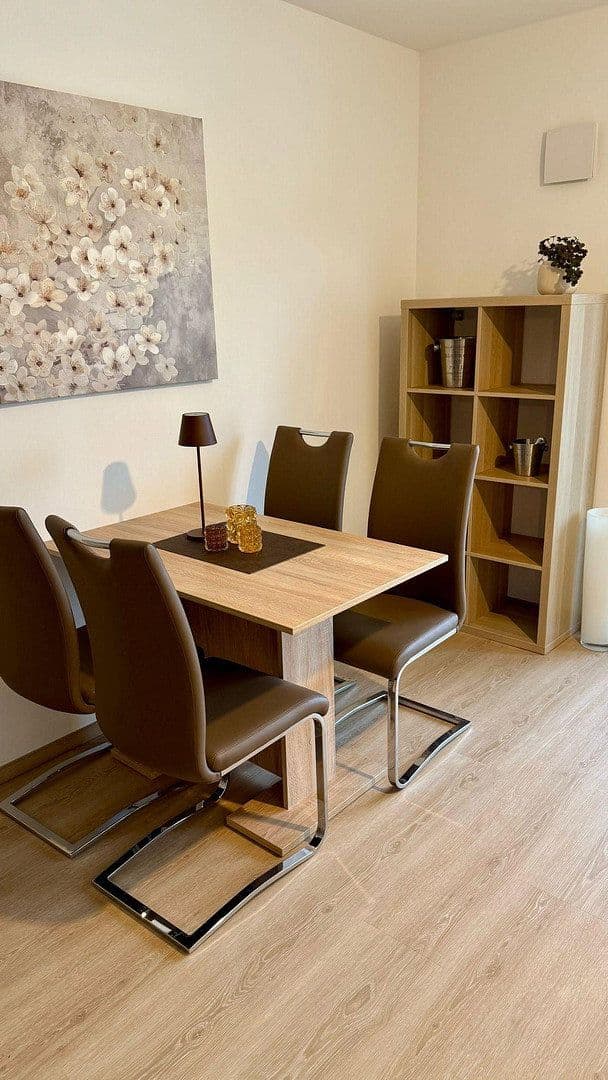 Pronájem bytu 1+kk 43 m², Langenzenn, Bavorsko Pronájem bytu 1+kk 43 m², Langenzenn, Bavorsko