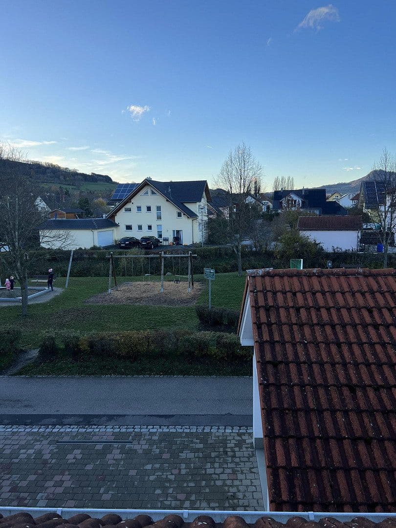 Prodej domu 176 m², pozemek 551 m², Am Schwefelgraben 3, Mühlhausen-Ehingen, Bádensko-Württembersko Prodej domu 176 m², pozemek 551 m², Am Schwefelgraben 3, Mühlhausen-Ehingen, Bádensko-Württembersko