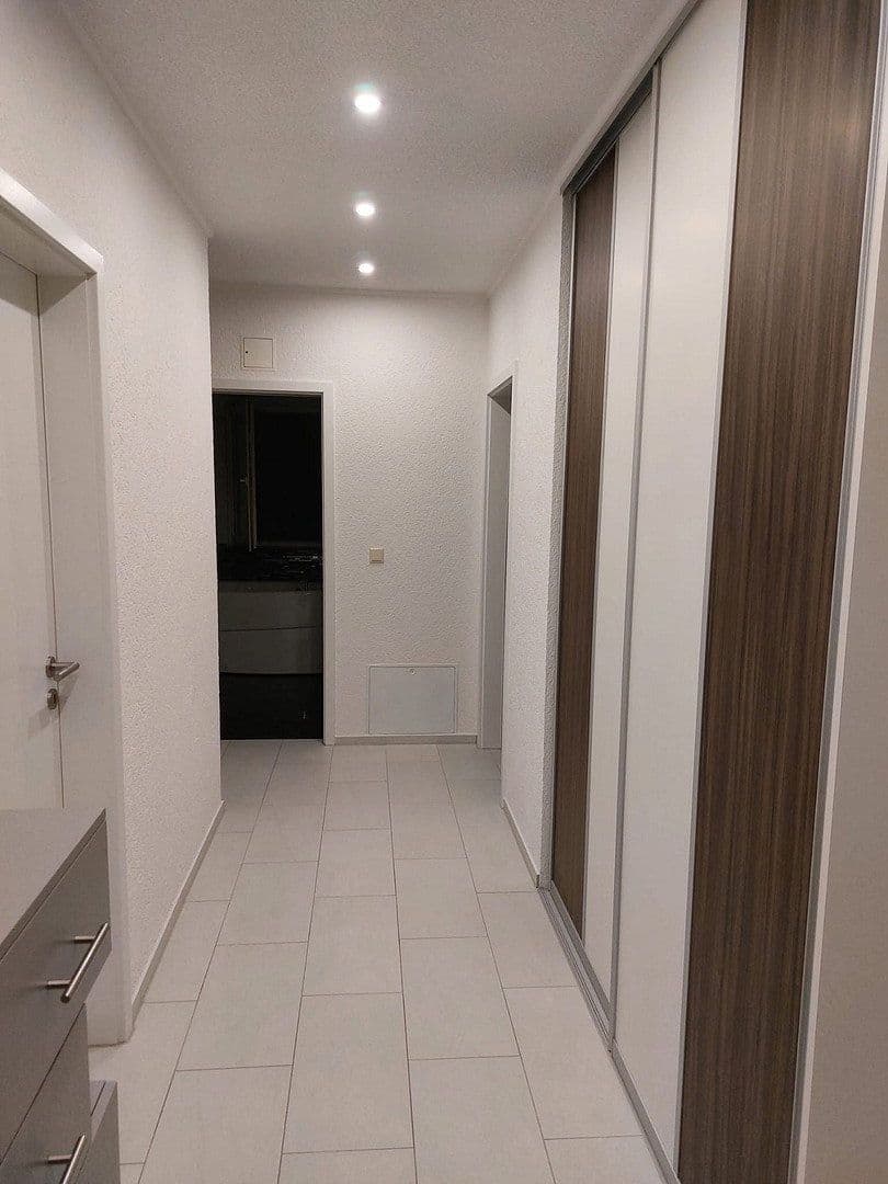 Prodej domu 176 m², pozemek 551 m², Am Schwefelgraben 3, Mühlhausen-Ehingen, Bádensko-Württembersko Prodej domu 176 m², pozemek 551 m², Am Schwefelgraben 3, Mühlhausen-Ehingen, Bádensko-Württembersko