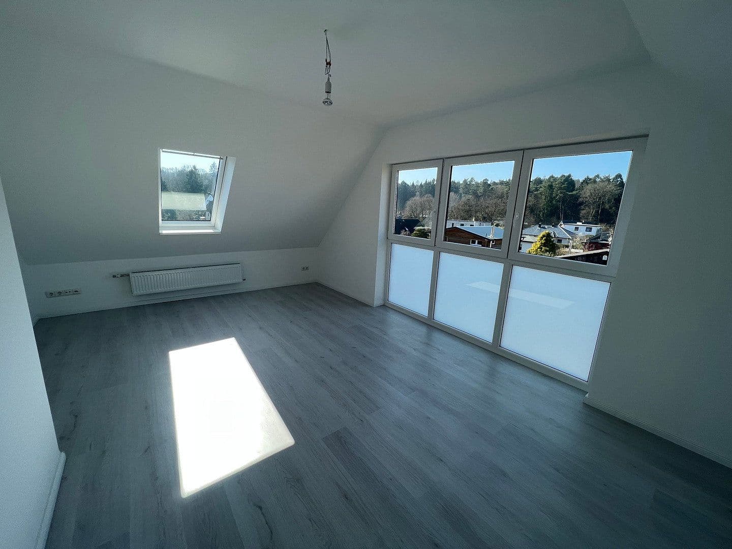 Pronájem domu 115 m², pozemek 346 m², Hamburg, Hamburg Pronájem domu 115 m², pozemek 346 m², Hamburg, Hamburg