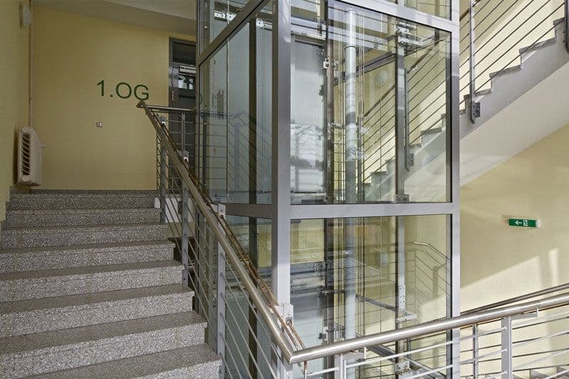 Pronájem bytu 1+1 13 m², Franklinstraße 20, Dresden, Sasko Pronájem bytu 1+1 13 m², Franklinstraße 20, Dresden, Sasko