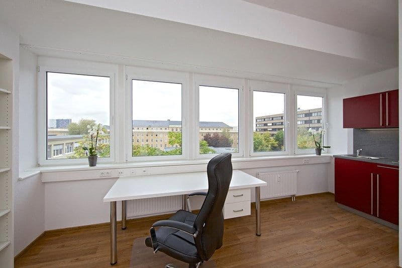 Pronájem bytu 1+1 13 m², Franklinstraße 20, Dresden, Sasko Pronájem bytu 1+1 13 m², Franklinstraße 20, Dresden, Sasko