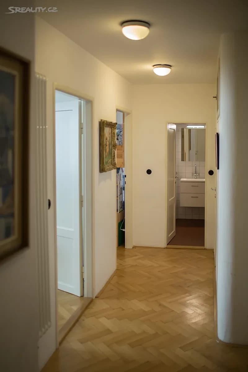 Prodej bytu 3+kk 73 m², Vrázova, Praha, Praha Prodej bytu 3+kk 73 m², Vrázova, Praha, Praha