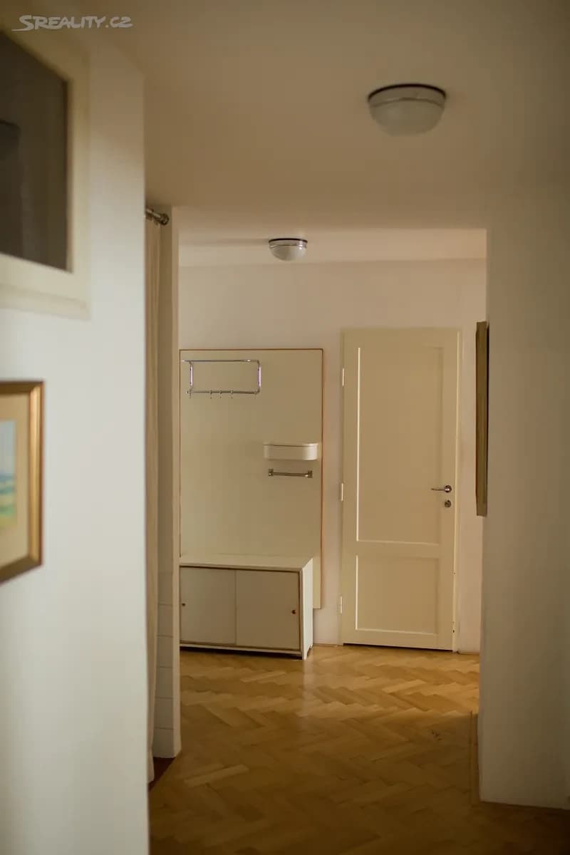 Prodej bytu 3+kk 73 m², Vrázova, Praha, Praha Prodej bytu 3+kk 73 m², Vrázova, Praha, Praha