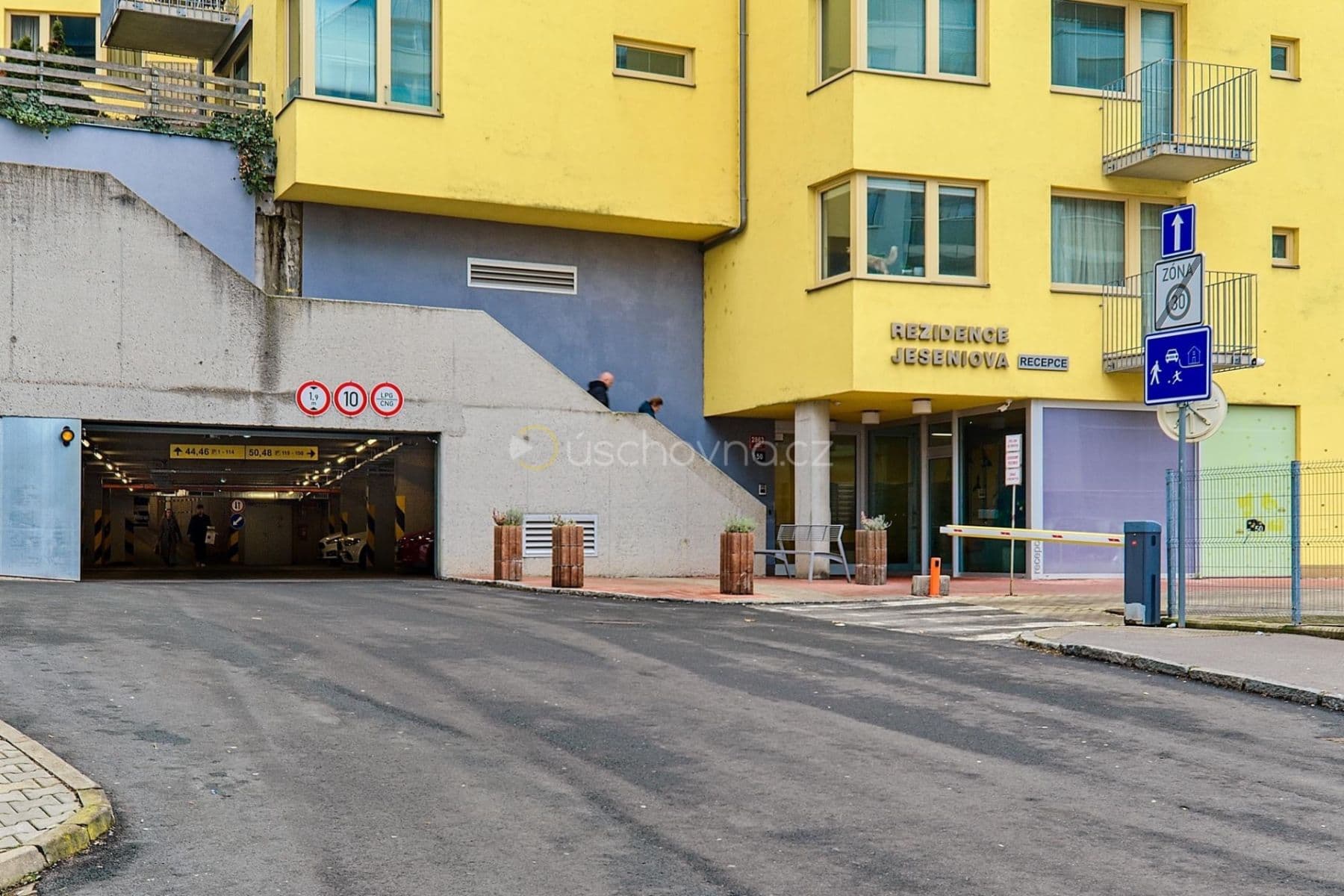 Prodej bytu 1+kk 46 m², Jeseniova, Praha, Praha Prodej bytu 1+kk 46 m², Jeseniova, Praha, Praha