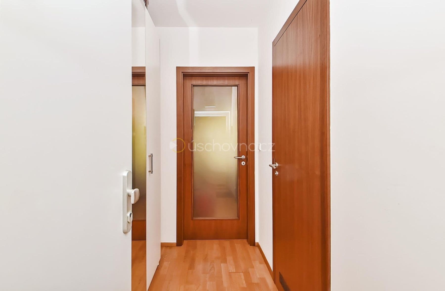 Prodej bytu 1+kk 46 m², Jeseniova, Praha, Praha Prodej bytu 1+kk 46 m², Jeseniova, Praha, Praha