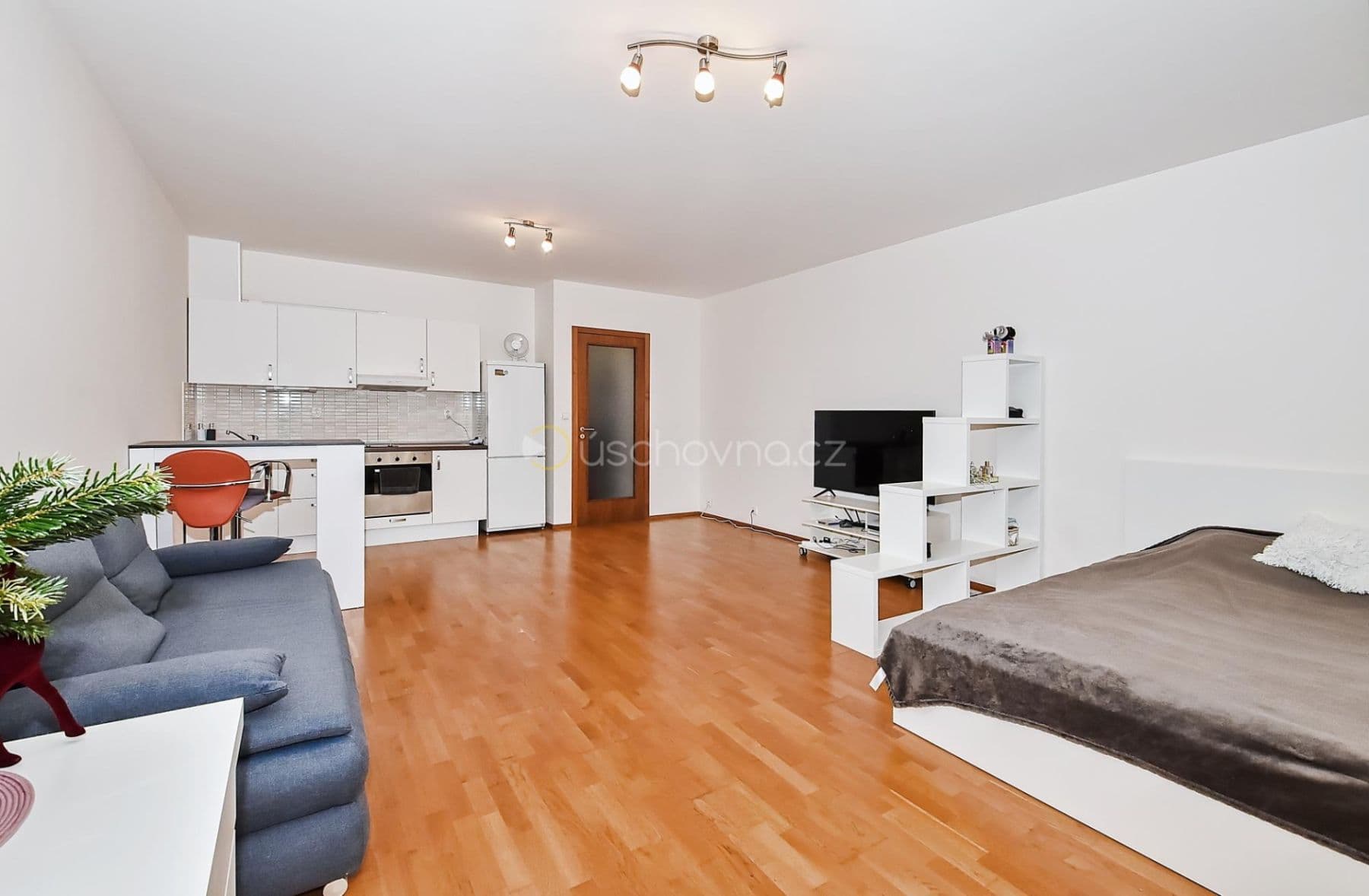 Prodej bytu 1+kk 46 m², Jeseniova, Praha, Praha Prodej bytu 1+kk 46 m², Jeseniova, Praha, Praha