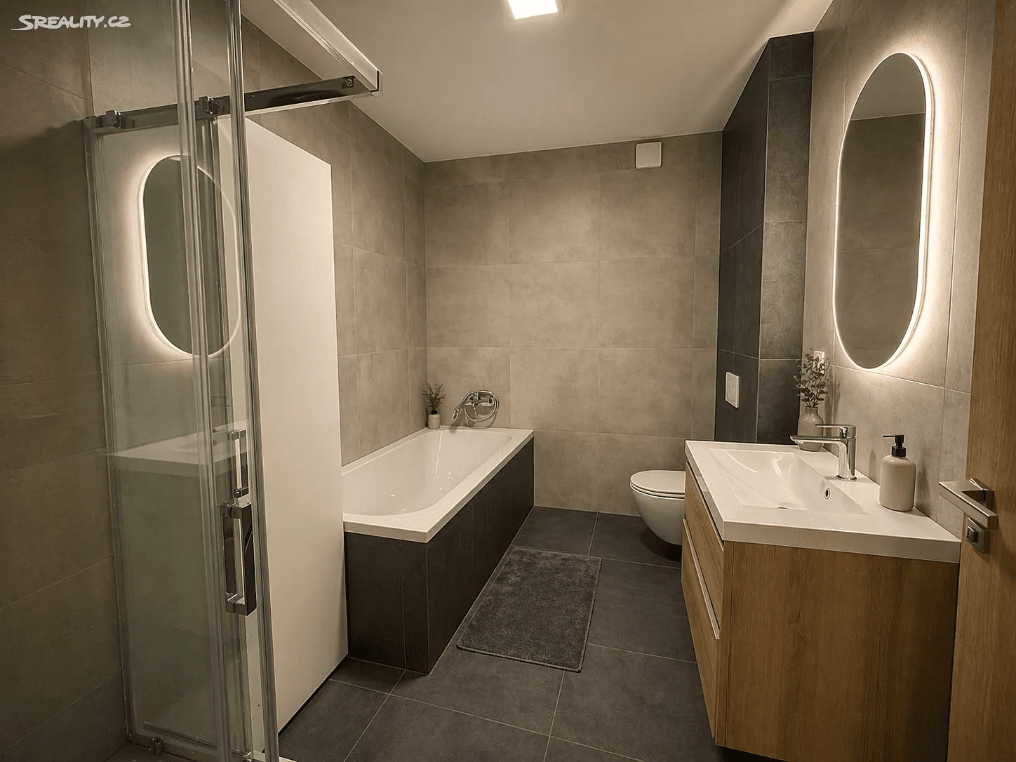 Prodej domu 159 m², pozemek 835 m², Pomněnková, Mukařov, Středočeský kraj Prodej domu 159 m², pozemek 835 m², Pomněnková, Mukařov, Středočeský kraj