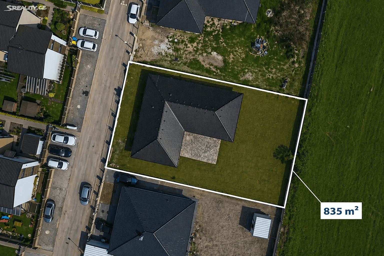 Prodej domu 159 m², pozemek 835 m², Pomněnková, Mukařov, Středočeský kraj Prodej domu 159 m², pozemek 835 m², Pomněnková, Mukařov, Středočeský kraj