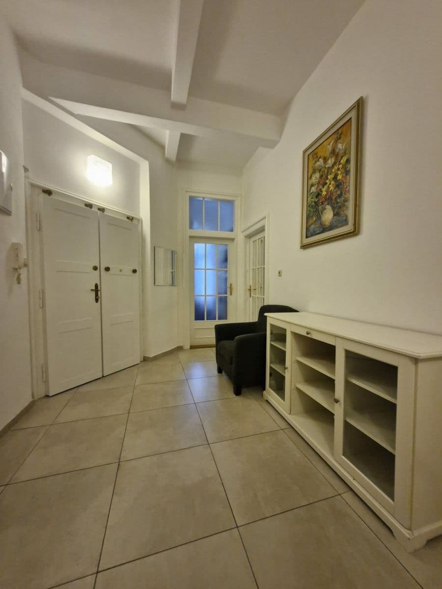 Pronájem bytu 3+kk 85 m², Podskalská, Praha, Praha Pronájem bytu 3+kk 85 m², Podskalská, Praha, Praha