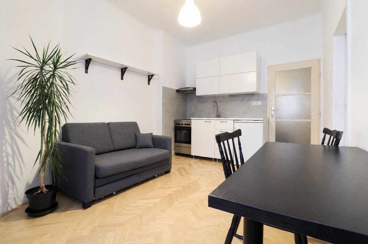 Pronájem bytu 1+1 39 m², Vacínova, Praha, Praha Pronájem bytu 1+1 39 m², Vacínova, Praha, Praha