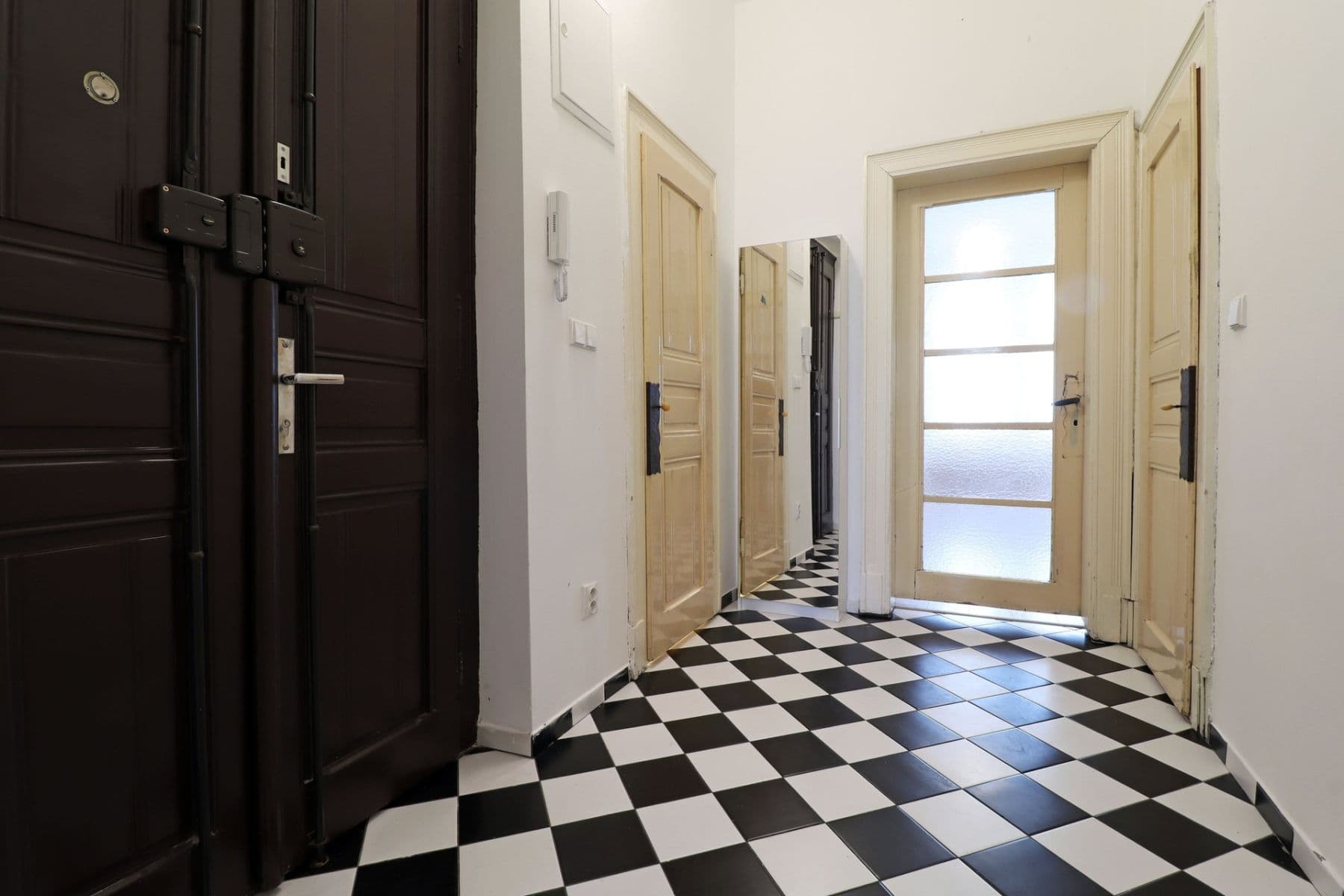 Pronájem bytu 2+kk 57 m², Hájkova, Praha, Praha Pronájem bytu 2+kk 57 m², Hájkova, Praha, Praha