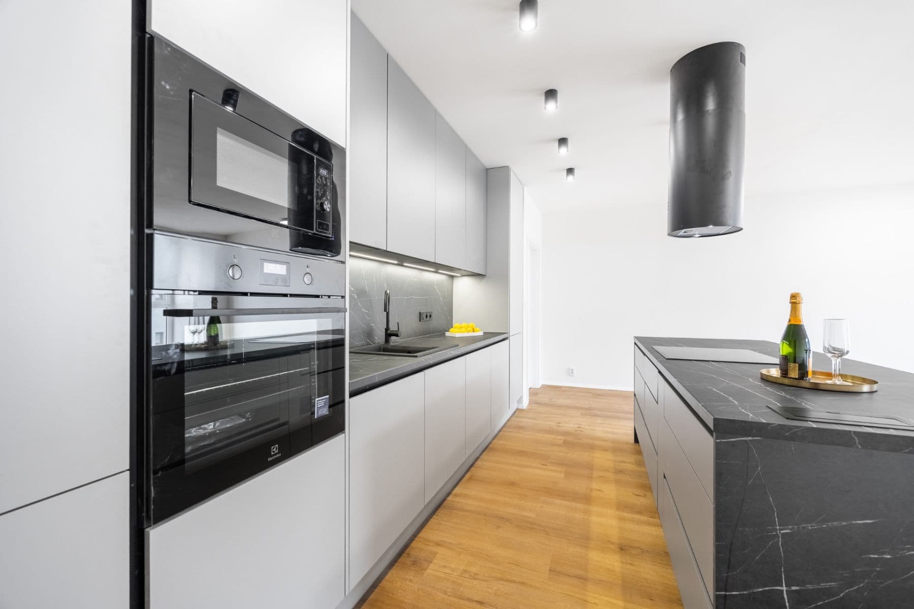 Prodej bytu 4+kk 111 m², Velká skála, Praha, Praha Prodej bytu 4+kk 111 m², Velká skála, Praha, Praha